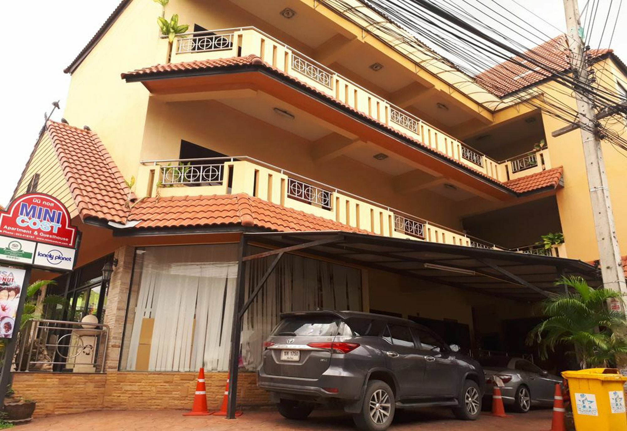 Mini Cost Apartment&Guesthouse Chiang Mai Bagian luar foto